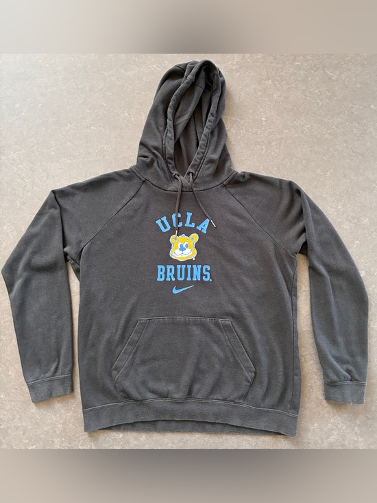 Nike Sweaters - Nike UCLA Bruins Black Crewneck Sweatshirt with Blue & Yellow Logo